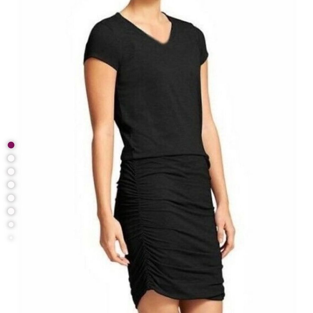 Athleta Topanga V-Neck Ruched Dress Black